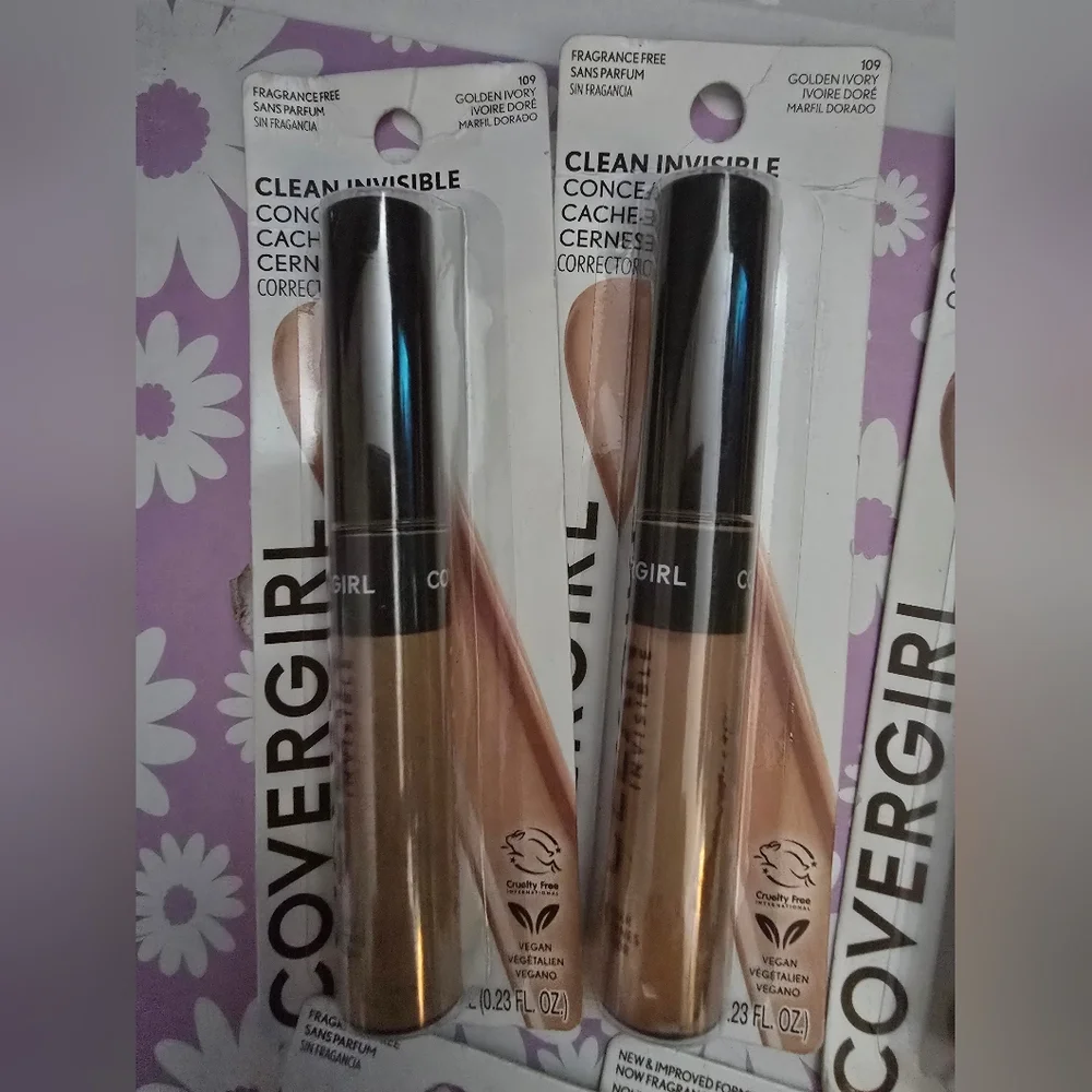 COVERGIRL Clean Invisible Concealer - Picture 3 of 4